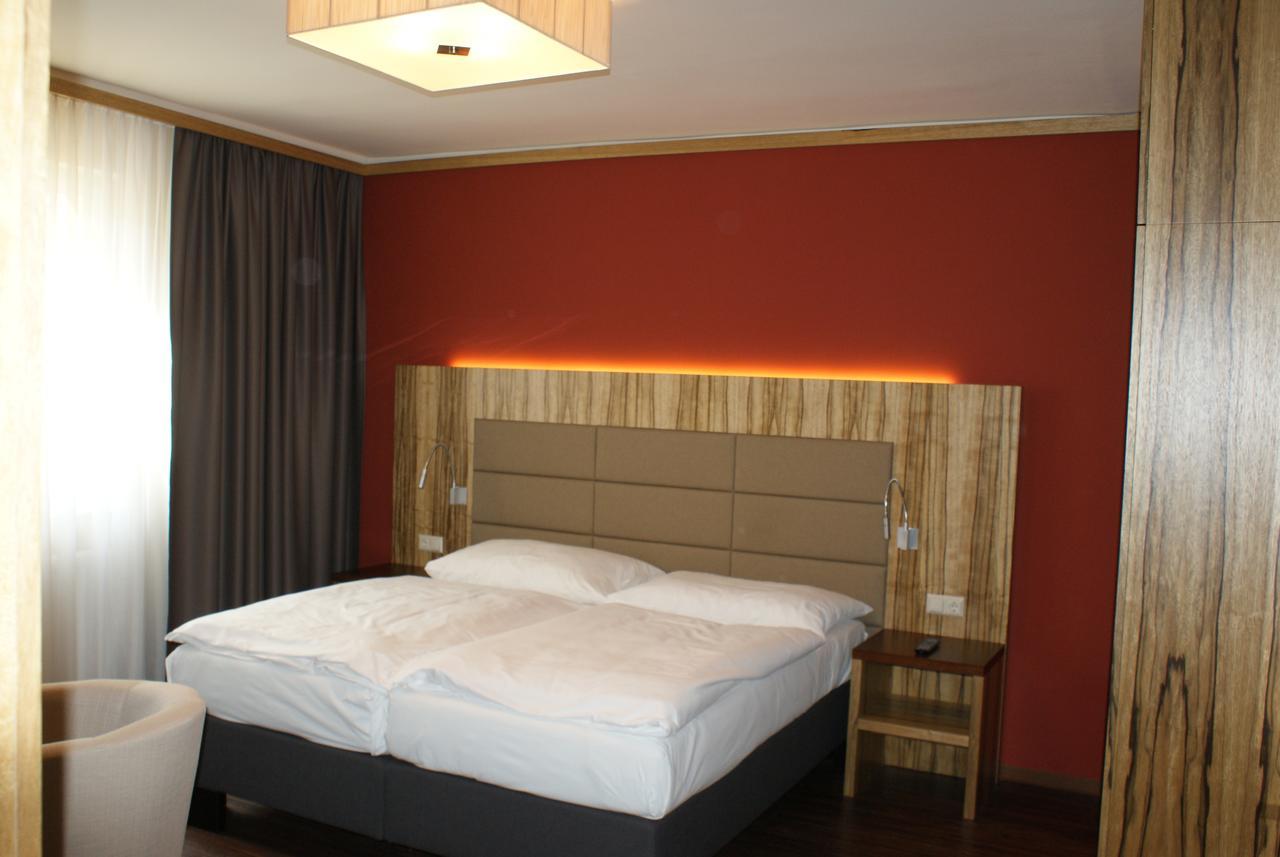Hotel-Restaurant Schweinberger Stetten Habitación foto